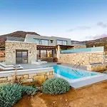Holiday home Anemelia *