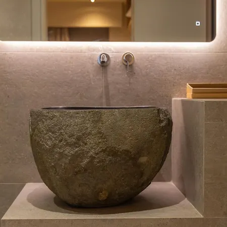 Anemelia Case de vacanță